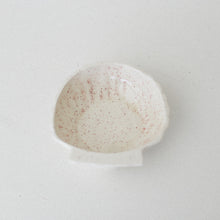 Load image into Gallery viewer, Speckled Shell Jewelry Dish