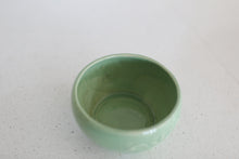 Load image into Gallery viewer, 1940s Green Bowl