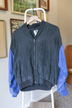 Load image into Gallery viewer, 100% Silk Vintage Bomber
