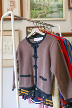Load image into Gallery viewer, Vintage Brown and Black Sweater